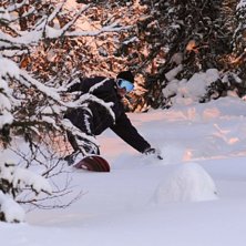 lite lek i pudret. Foto: Hanna Wallin. &Aring;kare: Johan Wallin.