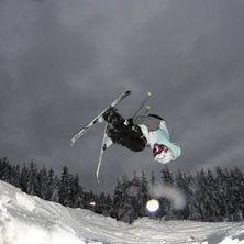 f&ouml;rs&auml;ssongshopp i k&auml;llviken, front. Foto: m&aring;ns str&aring;lin. &Aring;kare: Fabian Omne.