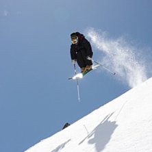 Fart stabila R-Idea.. Foto: Hans-Petter J&ouml;ranli. &Aring;kare: Henrik Lodin.