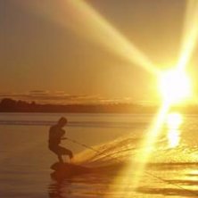 ganska sk&ouml;nt kv&auml;lls&aring;k.... &Aring;kare: Gustaf Lart&eacute;n.