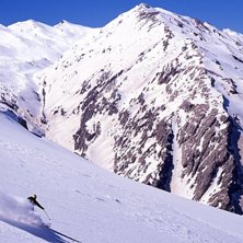 Offpist i Iran. Foto: Denny Calvo, J&auml;mtlandsfotografen. &Aring;kare: Krister Jonsson.