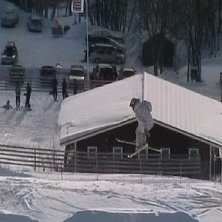 viktor hoppar i det stora hoppet.