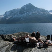 Lunchpaus. Foto: Jonas Tjernlund. &Aring;kare: Terese, Mattis o Boel.