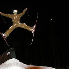 Jesper, eeh.... flyger. Foto: Tom St&aring;l. &Aring;kare: Jeppenator.