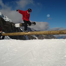 saas-feee. Foto: alexander de la torre. &Aring;kare: marcus edman.