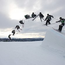 har inte en aning om vem som &aring;ker :P. Foto: Petter Persson. &Aring;kare: Jens Nilsson.