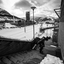 Urbanshoot i Narvik med Daniel och Adam.. Foto: Adam Palander. &Aring;kare: Jacob.