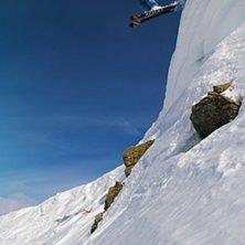 Jesper var borta. I v&auml;ntan fotade vi en klippa.. Foto: Tom St&aring;l. &Aring;kare: Gustav Fr&auml;ndfors.