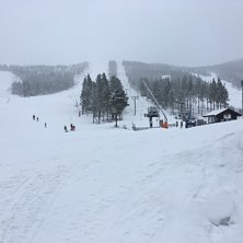 Det sn&oslash;r! 
Det sn&oslash;r fint fra himmelen! En flott .