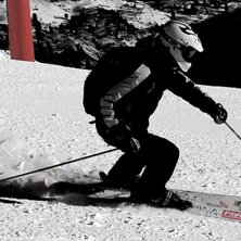 Ett h&auml;rligt pist&aring;k p&aring; morgonen i Val Thor&eacute;ns.. Foto: Peter Conn&eacute;e. &Aring;kare: Max Larsson.