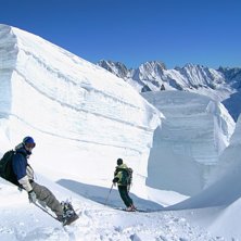 Sitter och vilar efter grymt &aring;k... Foto: Calle Nilsson. &Aring;kare: Chamonix.
