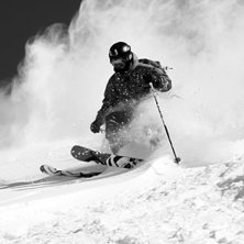 Riktigt bra sn&ouml; p&aring; Rothorns face. Foto: Adam Jonsson. &Aring;kare: Robin Ljungqvist.