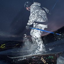 F&ouml;rsta boxsessionen f&ouml;r i vinter och jag n&ouml;tte . Foto: Henrik Persson. &Aring;kare: Robbin G&auml;lliner.