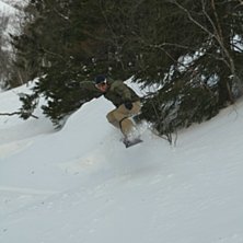 Puder&aring;kning i n&aring;gon sk&ouml;n b&auml;ckravin.... Foto: Mikael Friman. &Aring;kare: Massa.