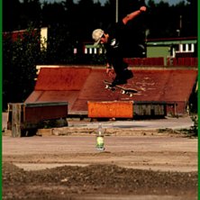 lite sommarskejt, pop shoveit.. Foto: Bror Ax. &Aring;kare: Anders Gr&auml;nnsj&ouml;.