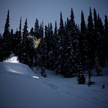 night time mellow kicker in the woods.. Foto: Gustav Ohlsson. &Aring;kare: Brian Wolfe.