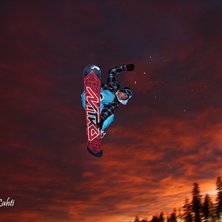 Oskar p&aring; v&auml;g runt med en snygg grab. H&auml;r har ja. Foto: Ronald Lahti. &Aring;kare: Oskar L&aring;ngstr&ouml;m.