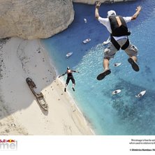 Foto: Dimitrios Kontizas. &Aring;kare: Hubert Schober, Kedley Oliveti.