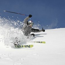 Lite offpist utf&ouml;r en kam i Edmundpisten. Foto: Tomas Johansson. &Aring;kare: Gustav Ekroth.