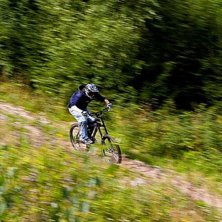 cyklar lite nef&ouml;rrs i sunne. Foto: Kw Olsson. &Aring;kare: Love G&ouml;ransson.