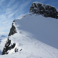 S&ouml;dra kraterkammen, fin men det &auml;r den norra du . Foto: tryggve tir&eacute;n.