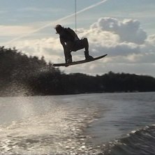 fr&auml;scht!. Foto: Vilhelm &Ouml;hrn. &Aring;kare: Micke Widerdal.