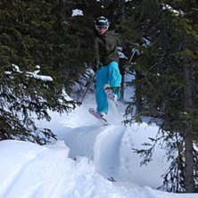 jag hoppa mellan tv&aring; tr&auml;d. Foto: emil gustavsson. &Aring;kare: anton hartell.