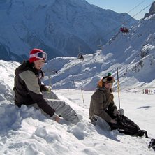 &Aring;kare: Malin &amp;amp; Kristin.