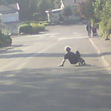 powerslide i peterkioskbacken. Foto: Adam S&ouml;rman. &Aring;kare: Oskar S&ouml;rman.