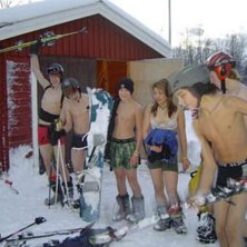 Kallsong&aring;k i hemavan.. Foto: Felicia Mor&eacute;n. &Aring;kare: Joel fr v&auml;nster.