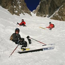 I slutet av rectiligne couloir. Jocke &auml;r lite mis. Foto: Dan Bergman. &Aring;kare: Joakim Johansson, G&ouml;ran Johansson och Jacob Hasslow.