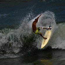 En fin dag med m&aring;nga surfare!. Foto: Algot Olsen.