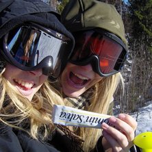 Lite reklam f&ouml;r the as-salve!. Foto: Carolinne Lid&eacute;n. &Aring;kare: Anna o marie.