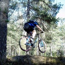 Fan vad kul det &auml;r och cykla!!. Foto: Johan Vall. &Aring;kare: Jens H&auml;ggstr&ouml;m.