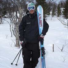 Foto: uno. &Aring;kare: jag.