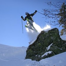 Efter ett dyngs sn&ouml;ande. Foto: Jesper Rog&ouml;. &Aring;kare: Bj&ouml;rne Lindqvist.