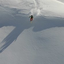 Foto: Teuvo Uotinen. &Aring;kare: Simo Rautava.