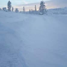 Vi har &aring;pnet flere bakker
N&aring; har vi f&aring;tt laget .