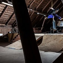 F&ouml;rsta g&aring;ngen jag fotar skate. Synpunkter?. Foto: Emil Johansson. &Aring;kare: Sackarias John.