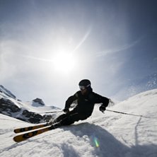 Slutet av s&auml;songen i Engelberg med perfekt v&auml;der. Foto: Karl Green. &Aring;kare: Jonte Brzezinski.