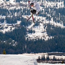 Foto: Patrik L&ouml;fgren. &Aring;kare: Ok&auml;nd.