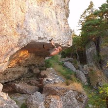 Lite boulder p&aring; Gotland 6a. Foto: Kristin. &Aring;kare: Christo.