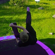 Provade olika vinklar, s&aring;h&auml;r blev resultatet.. Foto: Niklas. &Aring;kare: Sanoj.