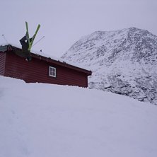 &Aring;kare: Tarald Harstad(meg).