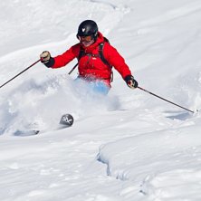 Johan trivs i offpisten.. Foto: Peter Igelhammar. &Aring;kare: Johan K&auml;llfelt.