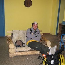 Stort smil i sliten k&aring;k p&aring; pampasen i Argentina.. Foto: Vet ikke... &Aring;kare: Hans Kristian Valset.