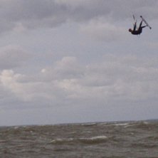 Hopphopp h&ouml;gt :). Foto: Martin Leckstr&ouml;m. &Aring;kare: Simon Broberg.