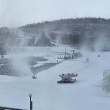 Lokalt sn&oslash;v&aelig;r i Vr&aring;dal
Endelig kom kulda tilbak.