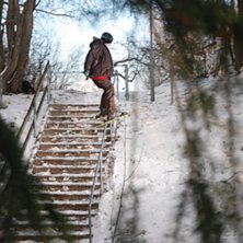handr&auml;cke vid j&auml;garvillan. Foto: Mange Karlsson. &Aring;kare: Axel F&auml;ltstr&ouml;m.