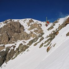 En god flat takeoff fr&aring;n klippa.. Foto: Nils Petter Rabbe. &Aring;kare: Erik Lundstr&ouml;m.